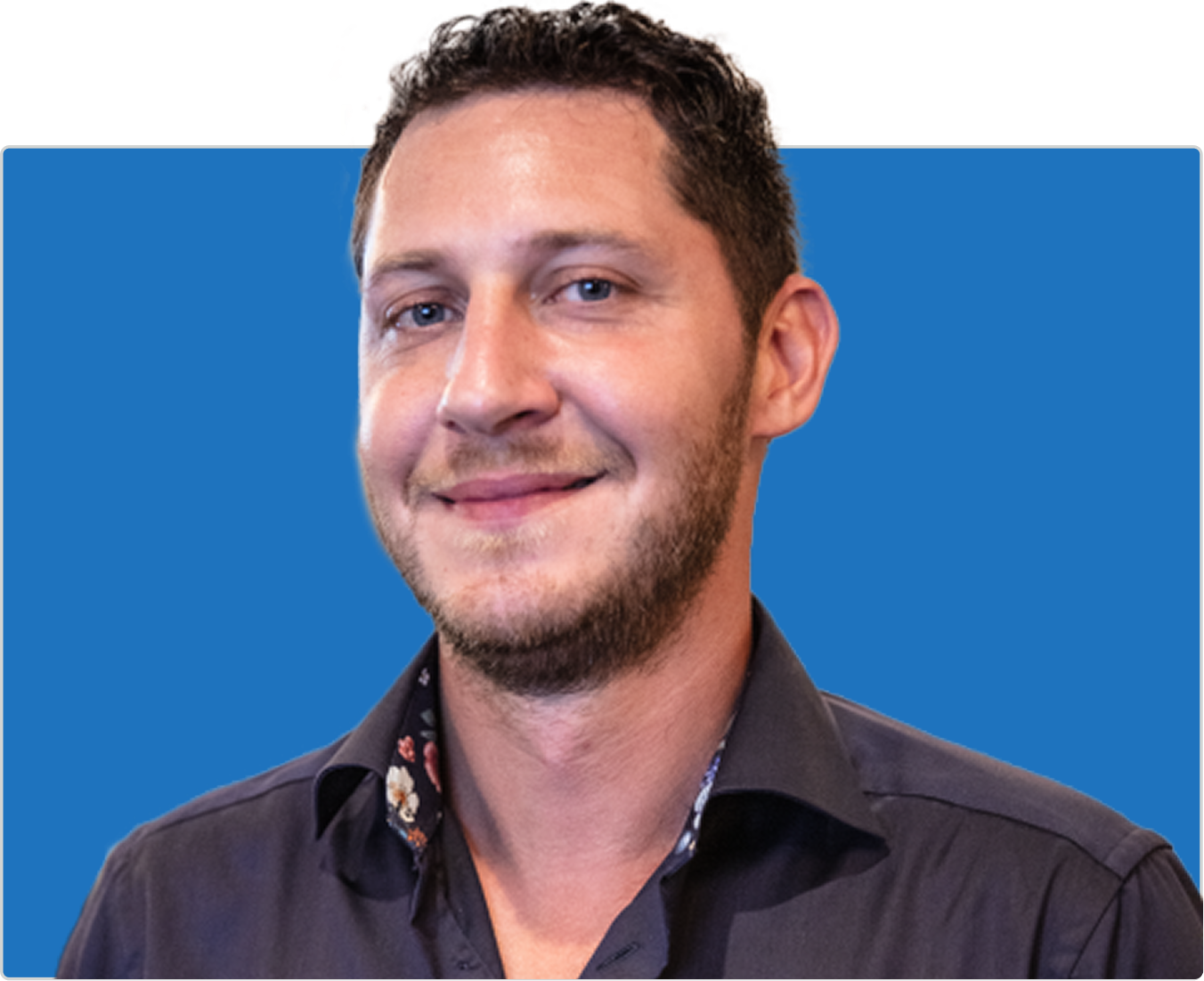 steve strazza headshot